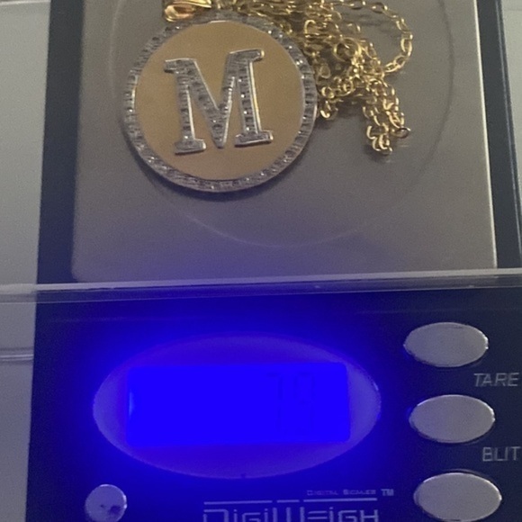 Gold Personalized Initial letter M  Pendant Necklace 14k solid Gold - Picture 11 of 11